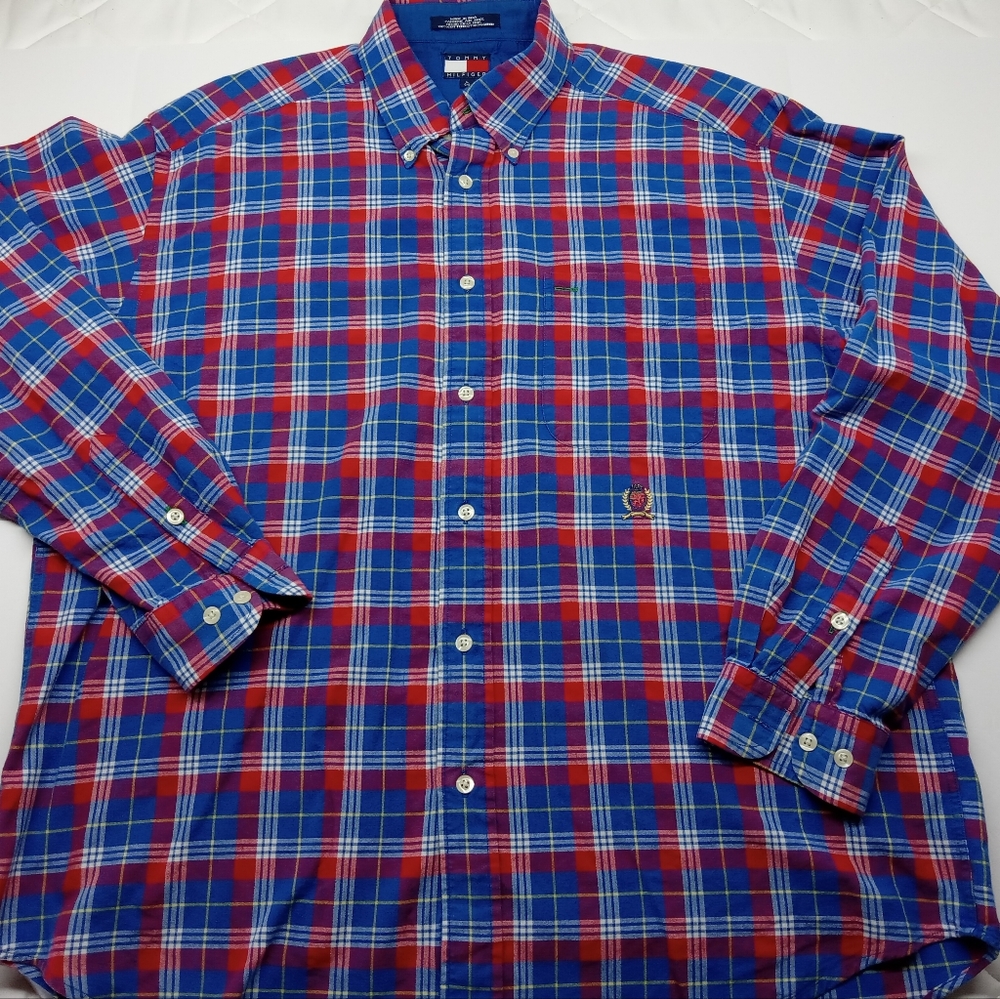 Tommy Hilfiger button down Large